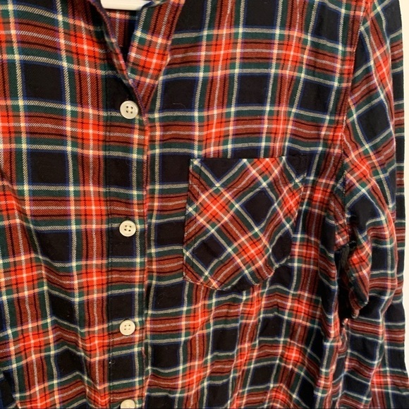 Old Navy The Classic Shirt Button Down Black Tartan Plaid - Picture 6 of 10